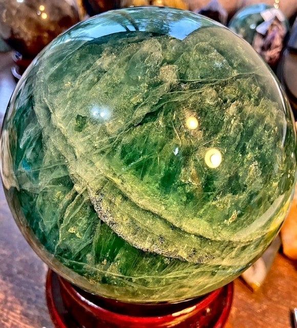 Gigastor XXXL Fluorite Rainbow Quartz Sphere , ca. 17.5cm / 9.5kg