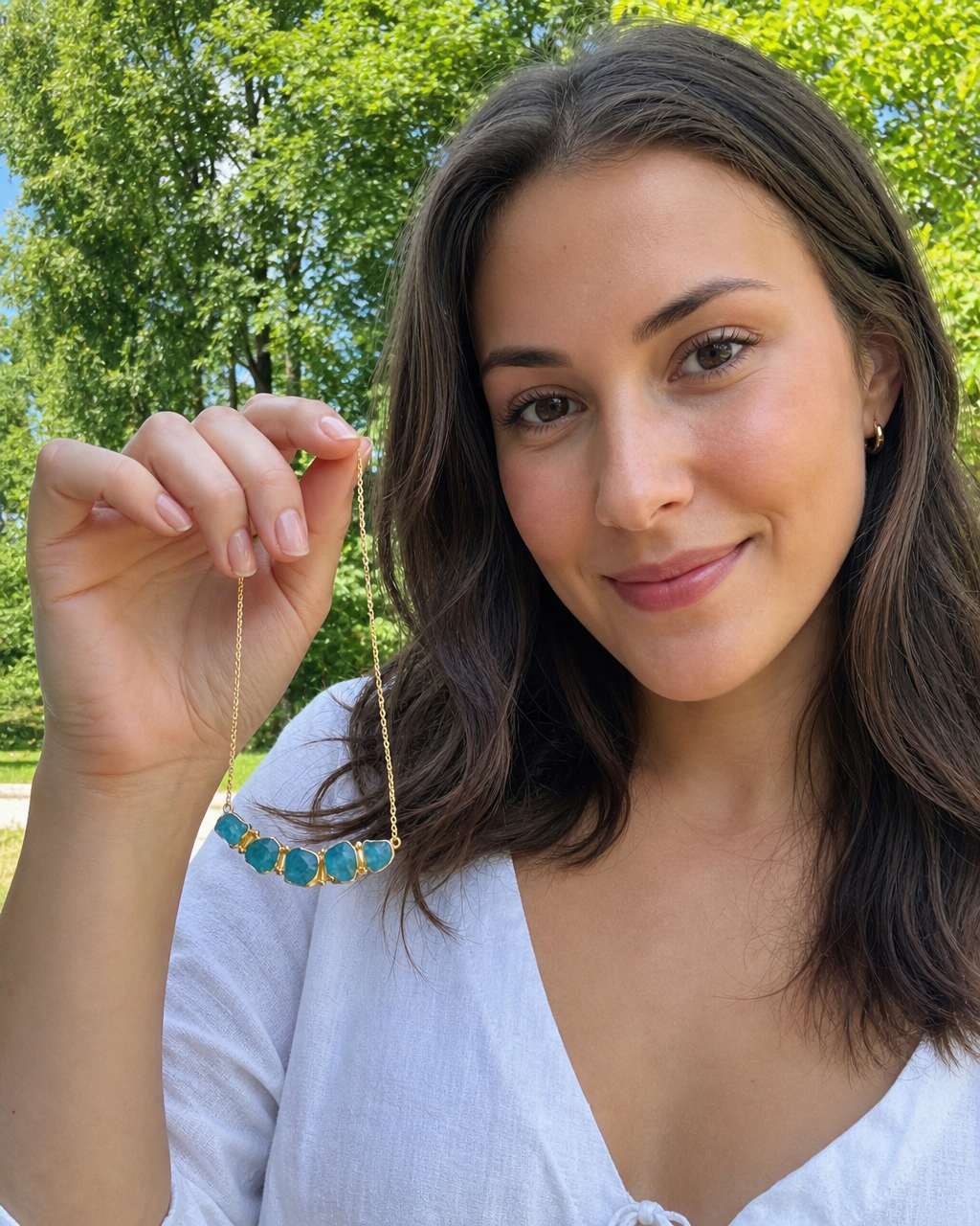 Nytt, vakkert Cila Designkjede i Raw 5 stone Aqua Chalsedony , 18K Goldplated
