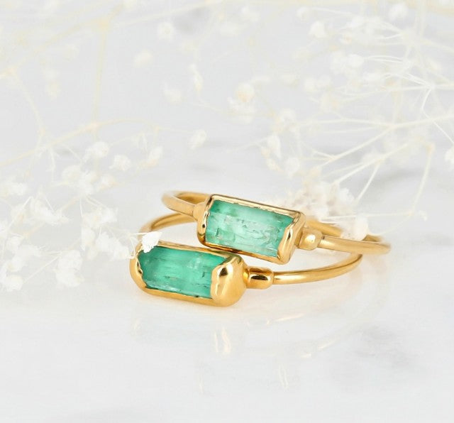 Ny, hÅndlaget rustik RÅ Grønn Smaragd " Baguette " Stone Rosegull Ring