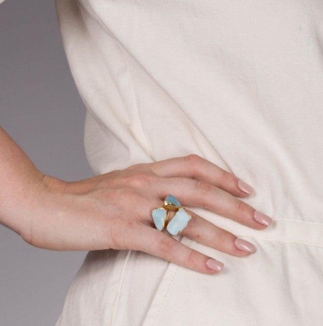 Ny, hÅndlaget rustik Rosegull Ring med blÅ Topaz