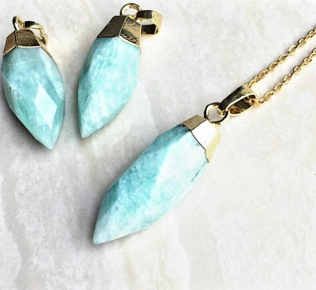 Vakre Amasonitt spissanheng Gold plated m/kjede