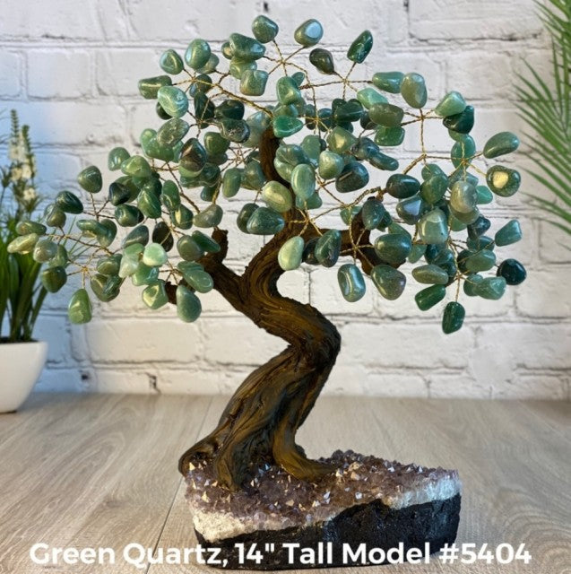 Vakre og eksklusive Feng Shui - Bonsai Lykketrær m/ ekte krystaller og Ametyst Clusterfot, 35cm høy,Grønn Aventurin, 6kg