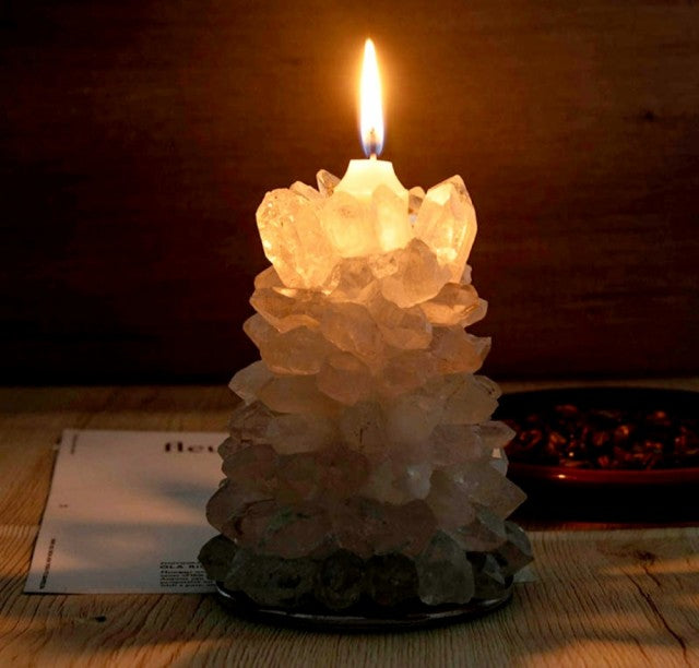 Vakker hÅndlaget RÅ Hvit Quartz Lysestake, ca. 13cm høye