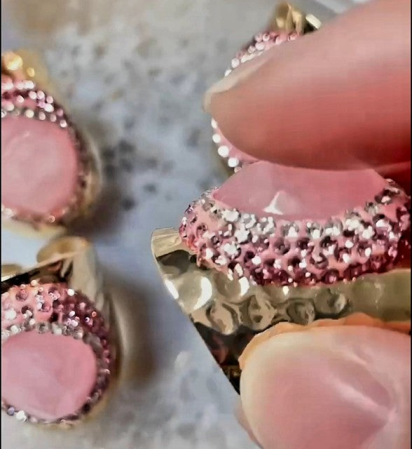 Ny, fancy ROSE Quartz Stone & Rhinestone Ring, Gold Electroplated
