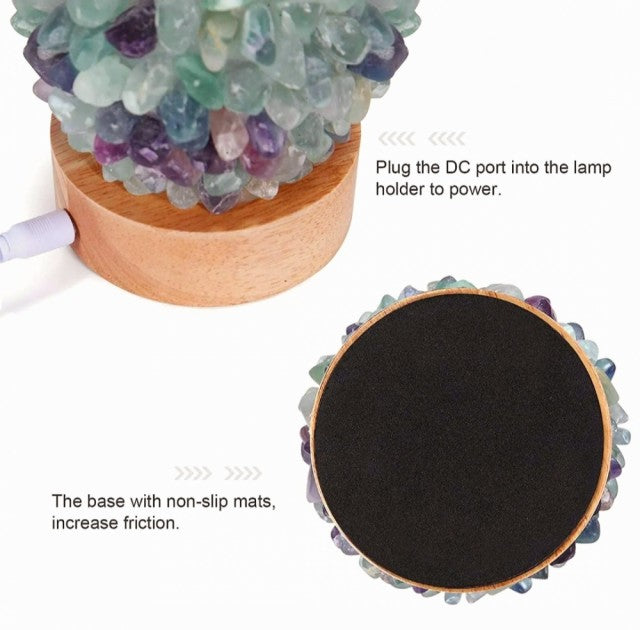 Nyhet / Stor og flott hÅndlaget Rainbow Fluorite Crystal Lamp m/trebase og usb, 10x12cm