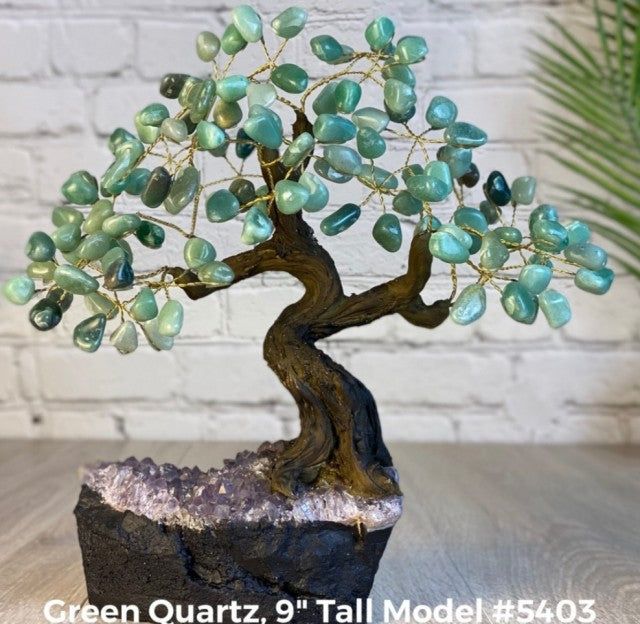 Vakre og eksklusive Feng Shui - Bonsai Lykketrær m/ ekte krystaller, Ametyst Clusterfot, 22cm høy,Grønn Aventurin, 2.5kg