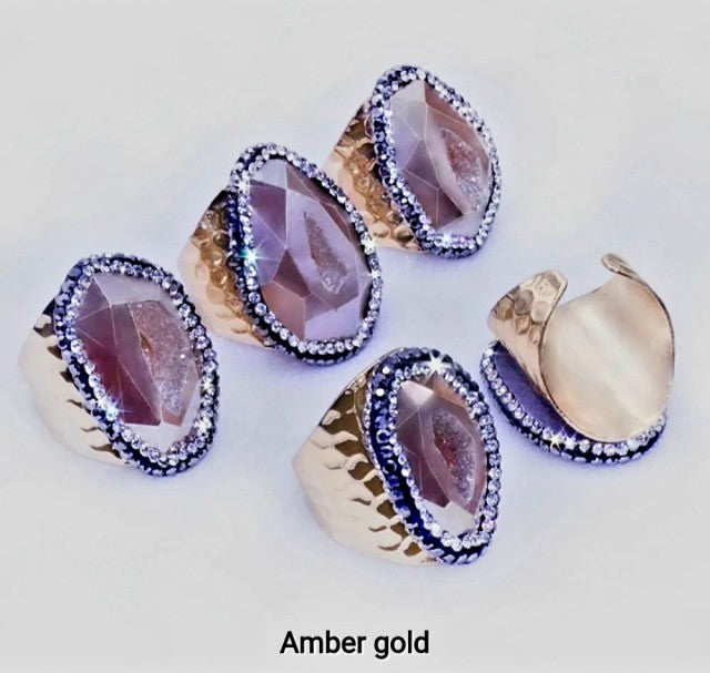 Ny og lekker Agat Geode Amber Gold Ring, Gold electroplated