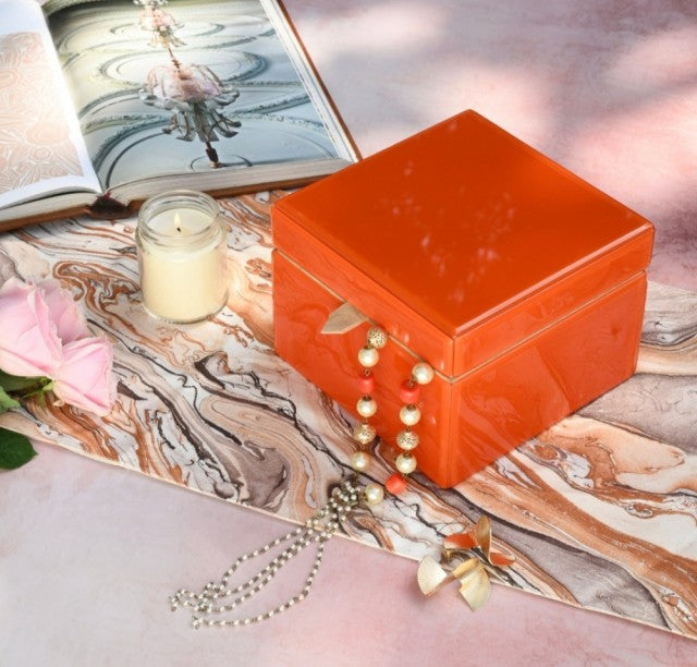 Exclusiv og stor Jewelry Box i Orange fasettslipt glass ( Todelt 17.5x12.5cm )