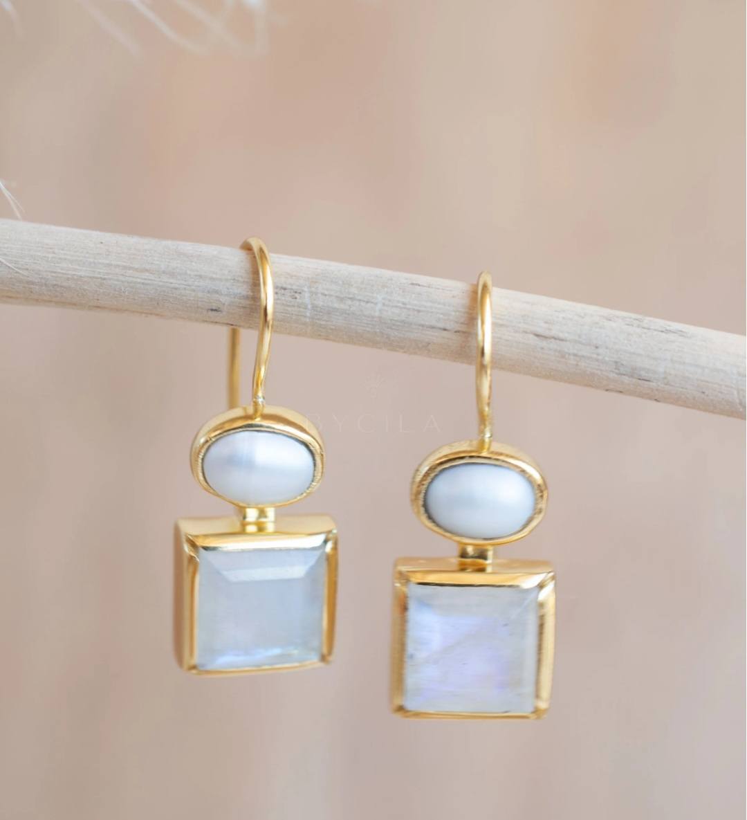 CILA " FABY " Earrings w/ MOONSTONE & Pearl , 18K Goldplated