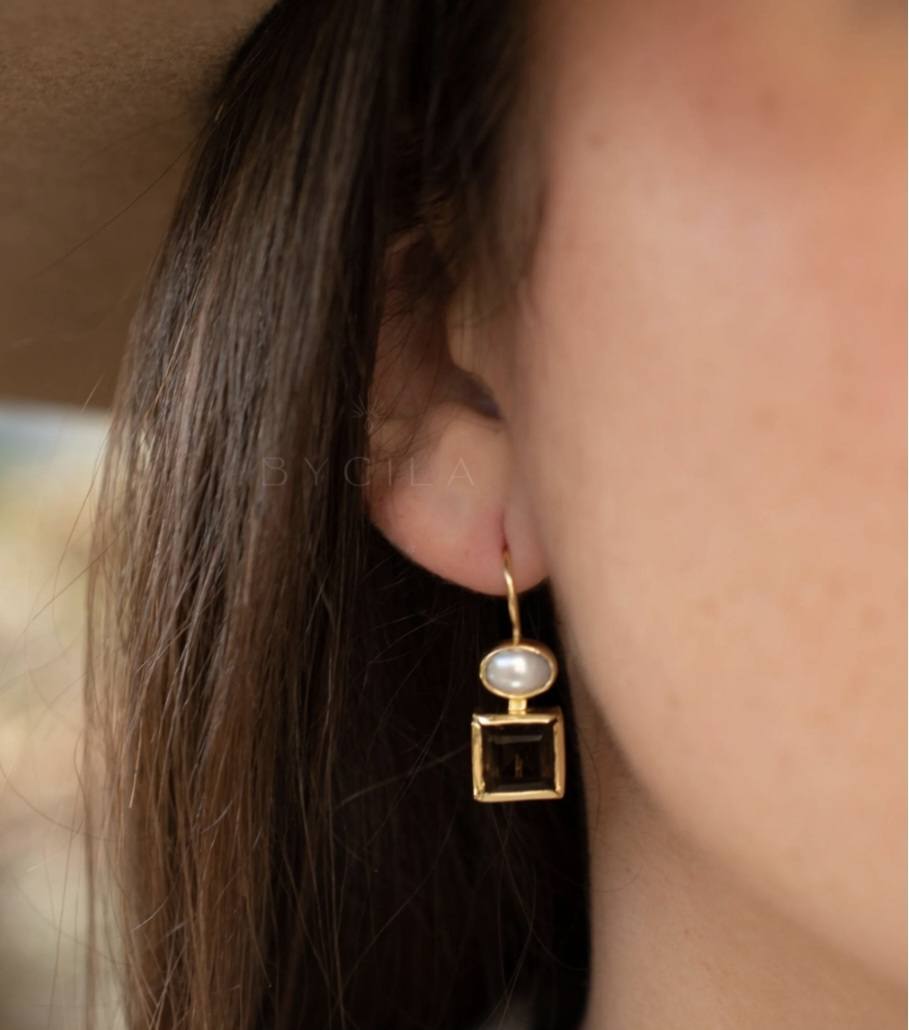 CILA " FABY " Earrings w/ Smoke Quartz & Pearl , 18K Goldplated