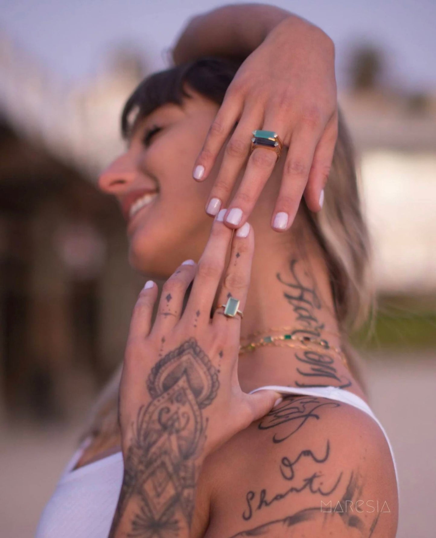 Ny & Trendy 18K Goldplated Ring - Aqua Chalsedony sten