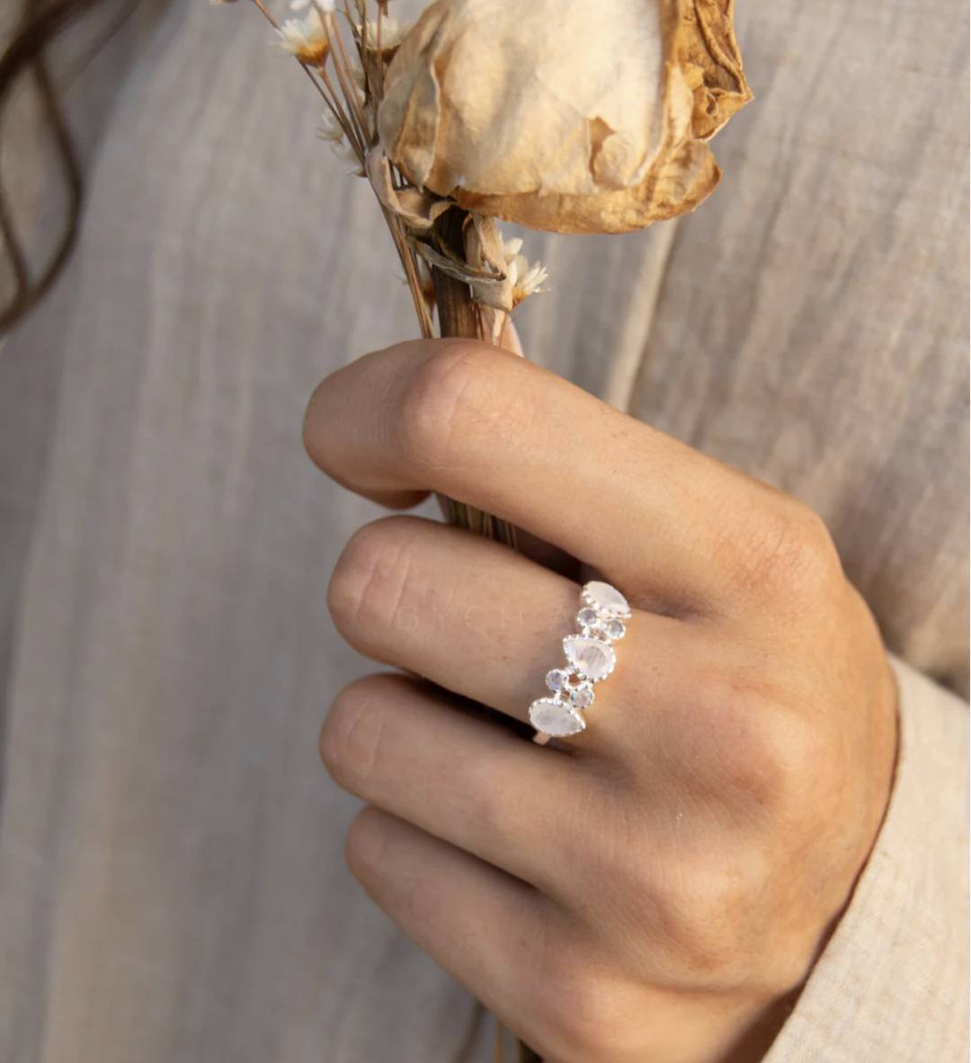 Håndlaget, Designring " Maggie " med Moonstone & Labradorite 925s Sterling Silver