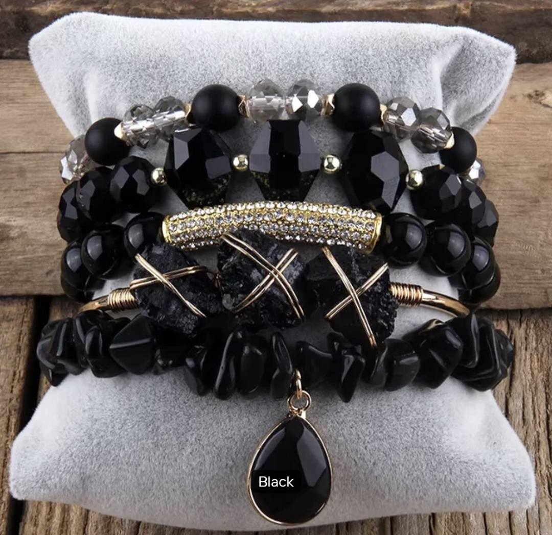 Nye, BoHo Mediterraen 5 rader, fleksible armbånd med druzy Black Agat / Turmaline sten og Decor Design