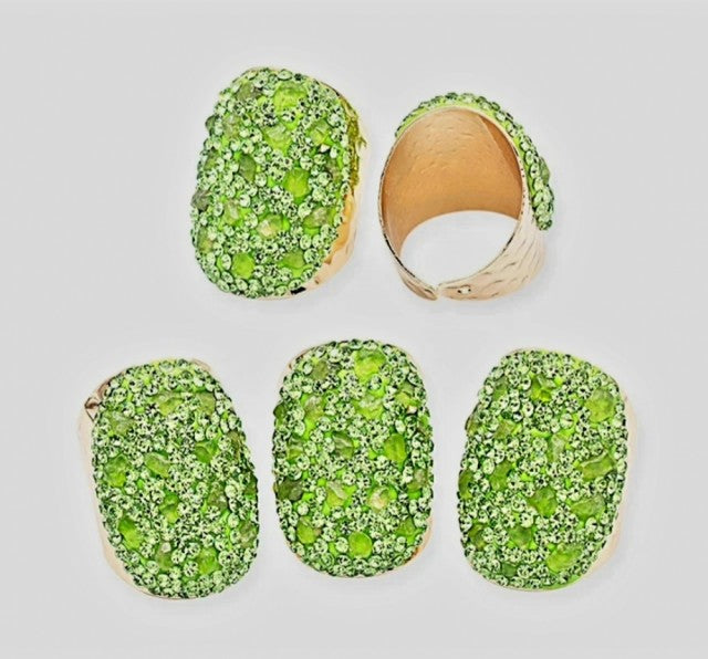 Nye og dekorative Green Olivien Quartz Ring m/Rhinestone Decor , Gold elctroplated