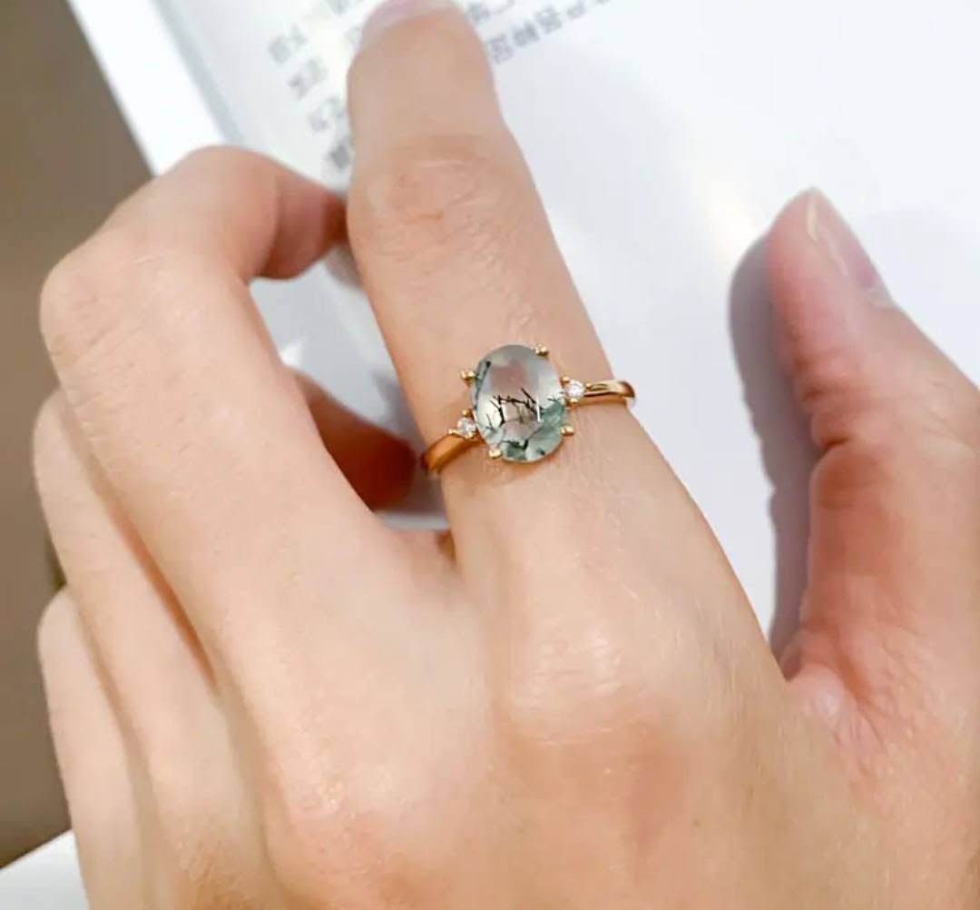 Retro / Vintage 9x7mm natural MOSS AGATE CZ Solitaire Ring, 925s Silver ), adjustable size ( 49, 52, 54 );