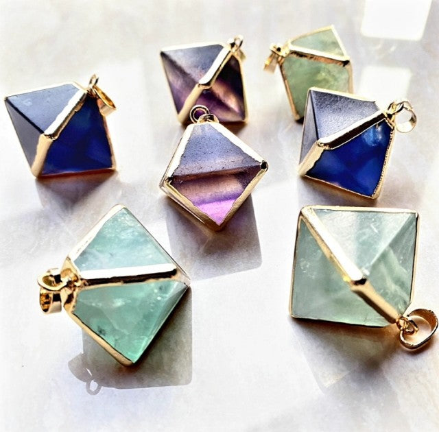 Vakre Fluoritt Terning anheng m/kjede