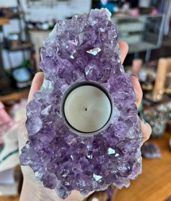 Vakker, AAA+ High Quality Brazilian Ametyst Cluster Telys dekorasjon.. 15 - 17cm, Large