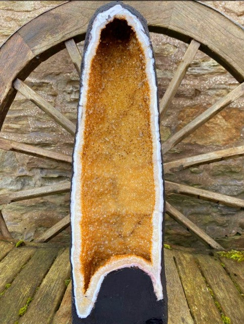 Vakker Druzy Premium Quality AA+ Citrin Katedral fra Brasil , ca. 19kg og 60x19x16cm