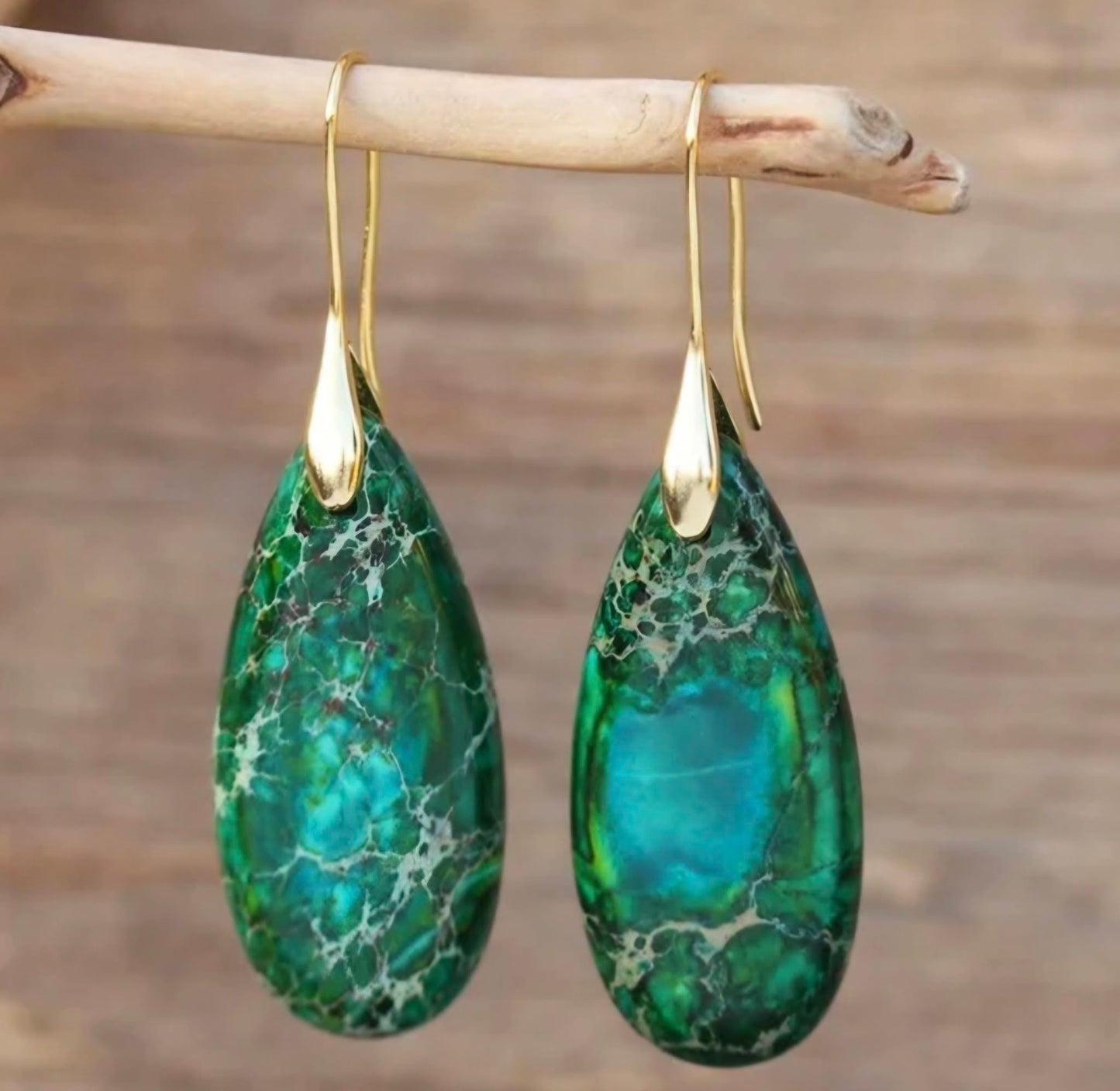 Nye, MICCI Design Bohemian Imperial Green Jasper Øredobber, Gold Plated