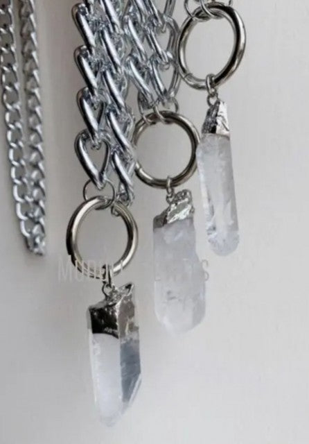 Nytt kraftfult MudullaJewels Silverplated dobbelt kjede m/Clear Quartz Bullet Point spissanheng