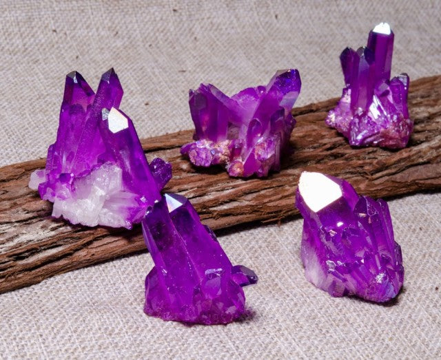 Mørk Lilla Aura Kvarts Cluster, 200gram