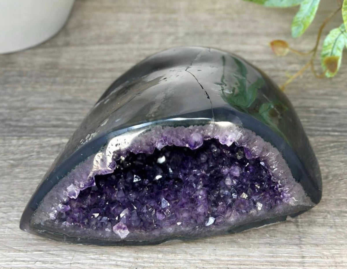 Natural Artiga Uruguay Amethyst & Agate Stone Geode with polished Shell, STGE0082, 2.7kg - 19x13.5x9.5cm
