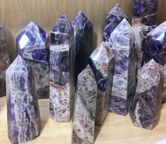 XXL Amethyst Chevron ( Drømmeametyst ) i AA Kvalitet + 1.5 - 2kg / 20 - 25cm