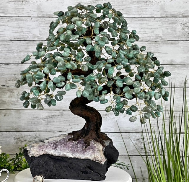 Vakre og eksklusive Feng Shui - Bonsai Lykketrær m/ ekte Grønn Quartz krystaller og Ametyst Clusterfot, 62cm høy, 22kg
