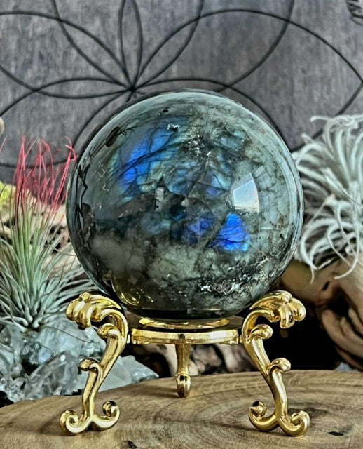 Magisk og beskyttende Labradorit Sphere Krystallkule 60 - 70mm, Large