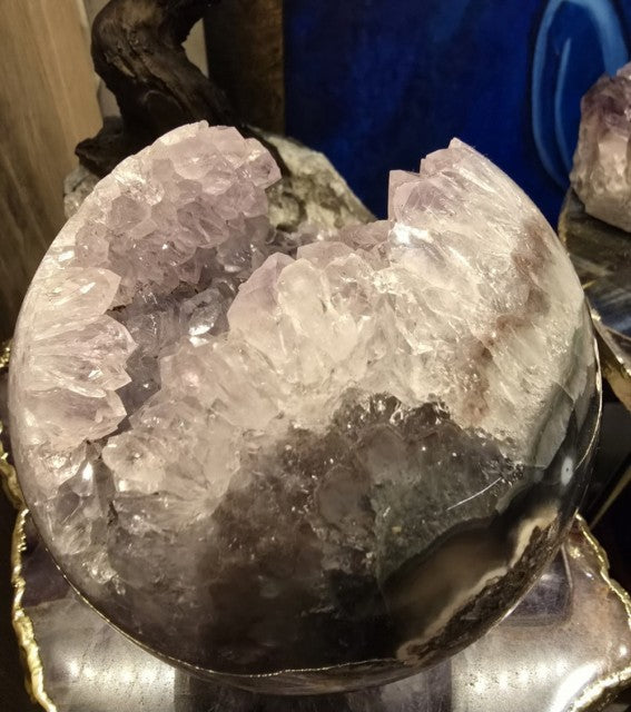 MÅNEDENS UTVALGTE / AAA+ BIG Premium Quality Uruguay Amethyst & Agate Geode Sphere, 12cm, 1.7kg