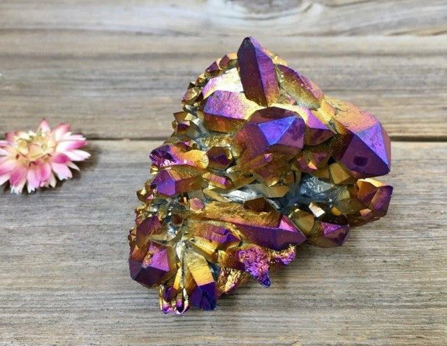 Aura Kvarts , Regnbue Titan Cluster ca. 5 x 7, stor, 200gram