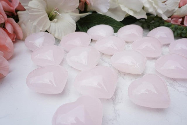 Vakre og Kjærlige Mangano Calcit Hjertekrystaller, 50mm