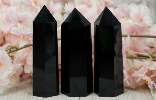 Sort Obsidian , ca. 12 - 13cm , 200 - 300 gram