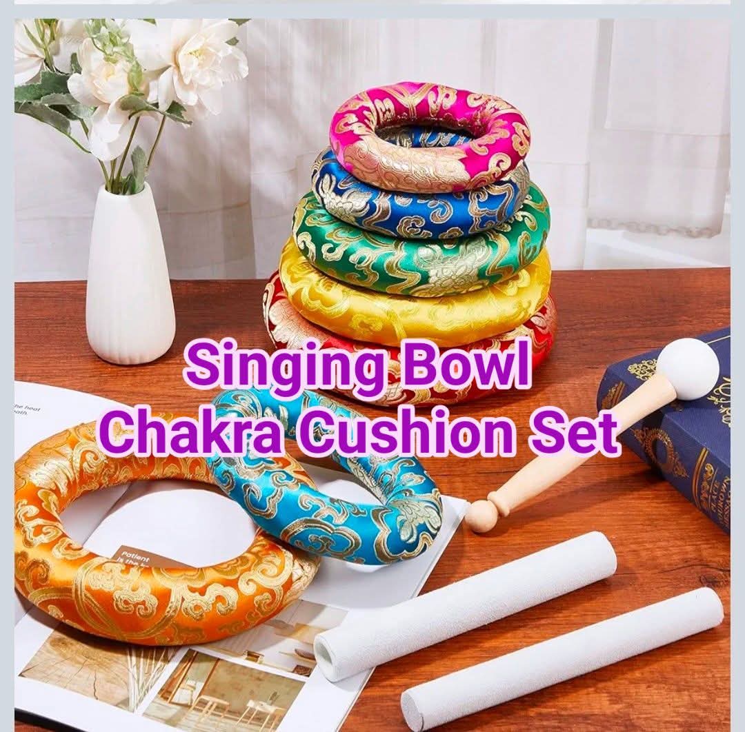 7 PCS Crystal Singing Bowls Set 432Hz 6"-12" - Chakra Quartz Sound Bowls - Including Mallets & Carrying Bags, 7 Golden Lotus Quartz Bowls