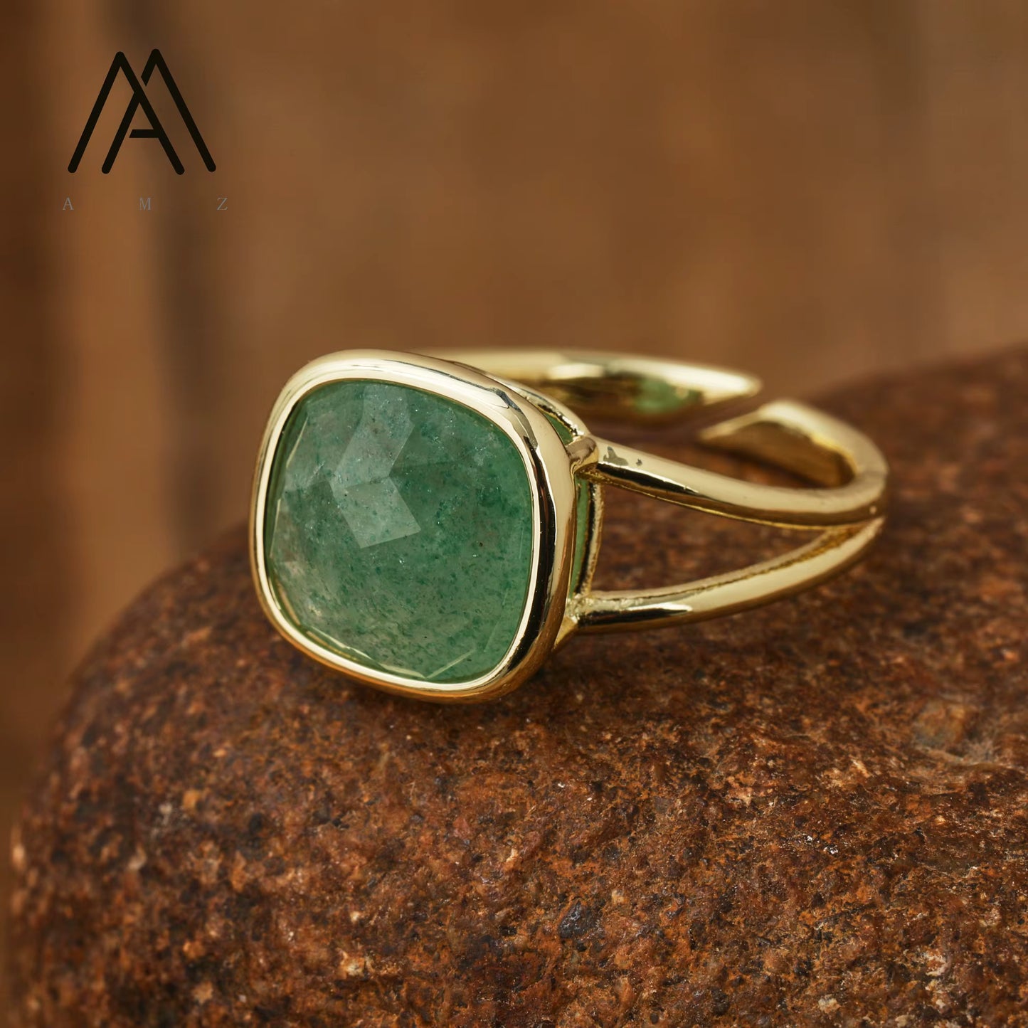 Nye MICCI Design Natural Green Strawberry Quartz Stone Ring, 18K Goldplated, one size - justerbar