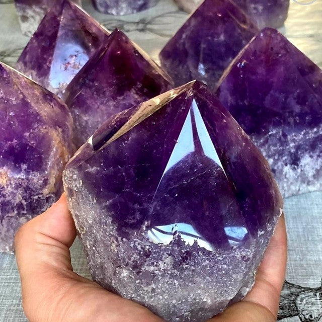 RÅ Point TÅrnkrystaller Ametyst Extra Grade , XLarge ca. 900gram, 10x12cm