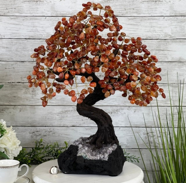 Vakre og eksklusive Feng Shui - Bonsai Lykketrær m/ ekte Karneol krystaller og Ametyst Clusterfot, ca. 62cm høy, 22kg