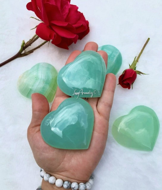 Vakre Carribean Green Pistachio Hjertesten, Small 35 - 40mm