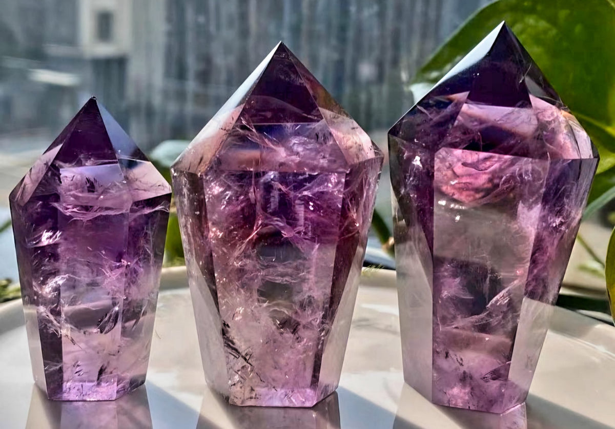 Vakre, High Quality Clear Purple Uruguay Ametyst Tårnkrystaller, 100 - 150gram, Large