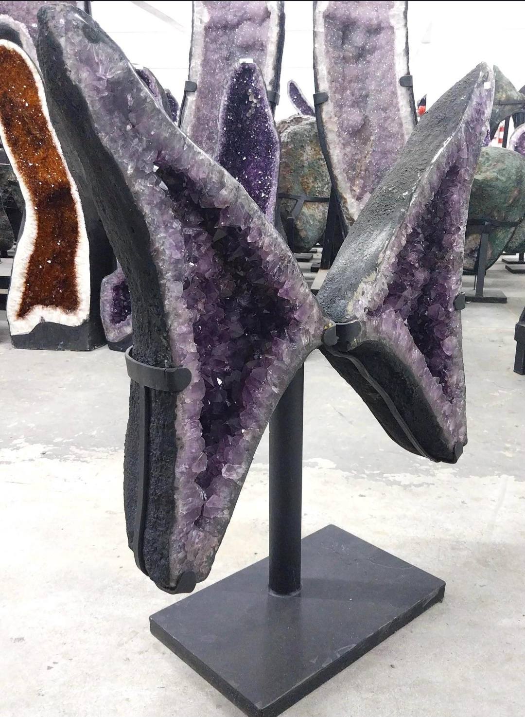 Eksklusiv Brazilian Ametyst Butterfly Angel Wings 62x25x13cm - 46kg. AAA+ Kvalitet