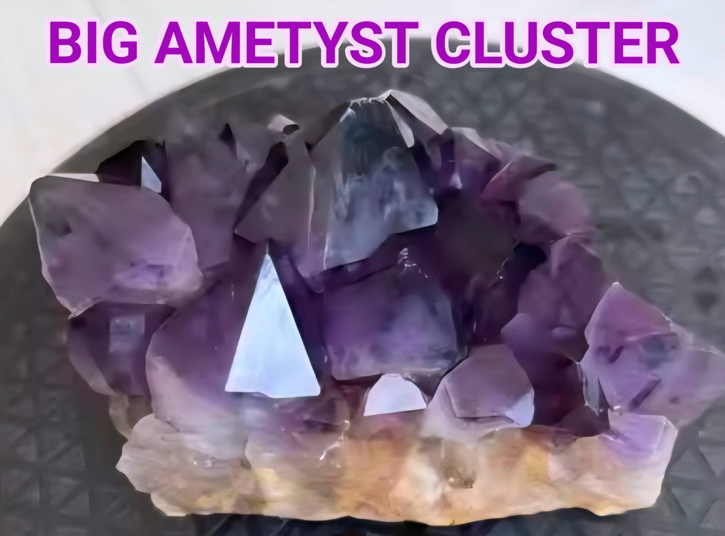 Månedens Utvalgte / Big Brazilian Ametyst 2kg Cluster