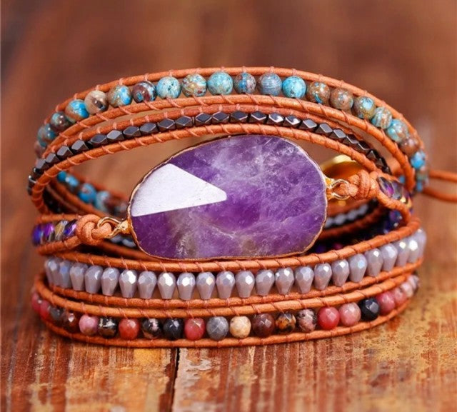 NYHET 2025 ! BOHO WRAP BRACELET 5 rader armbÅnd med stor Ametyst natursten.