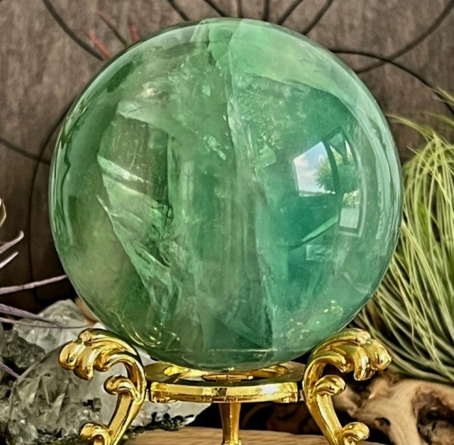 Gigastor XXXL Fluorite Rainbow Quartz Sphere , ca. 15cm / 5kg