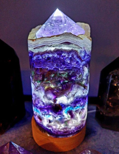 SPECIAL / Fluorite Rainbow Cylinderlamp 7x13cm + Ametyst Pyramid Top