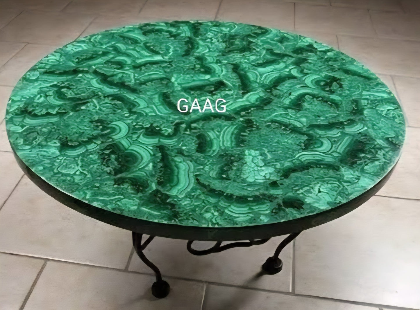UNIQUE NATURAL STONE HOME DECOR, QUARTZ - Diningtable / Spisebord Tabletop, Round 75x75cm