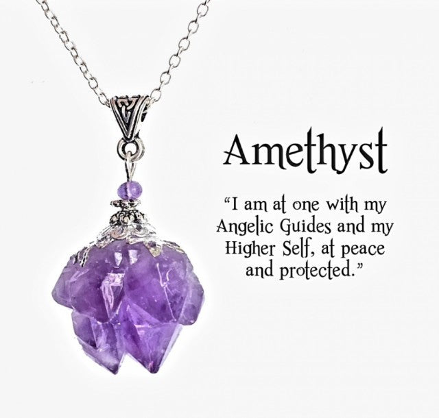 Nye, hÅndlagede Ametyst Cluster Stone ( I AM ) Anheng m/kjede
