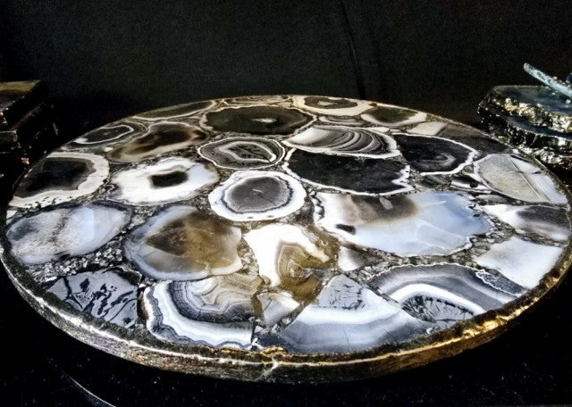 Superdeal / Agat Black & White svingbart Coasterbord m/ Gold Electroplated kant - 30x30cm