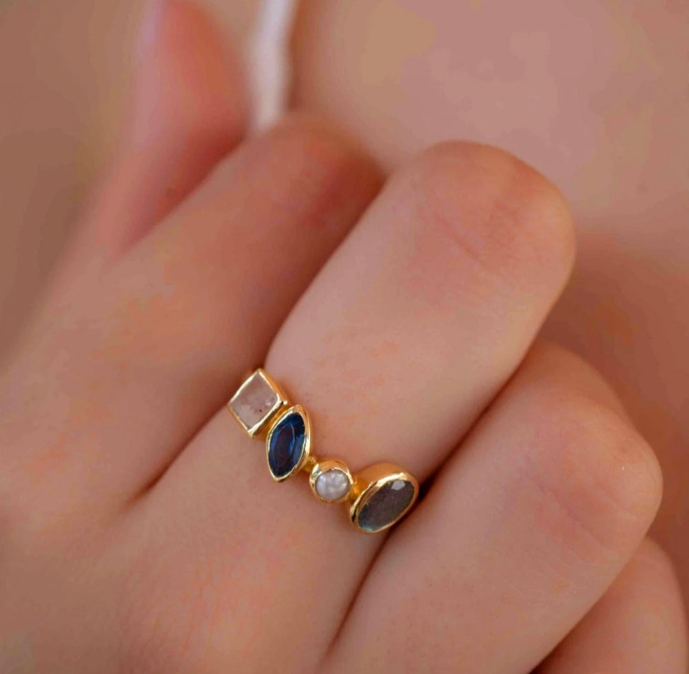 Håndlaget, Trendy - 3 - Stone Designring med Labradorite, Pearl, Iolite, Moonstone 18 K Gold Electroplated