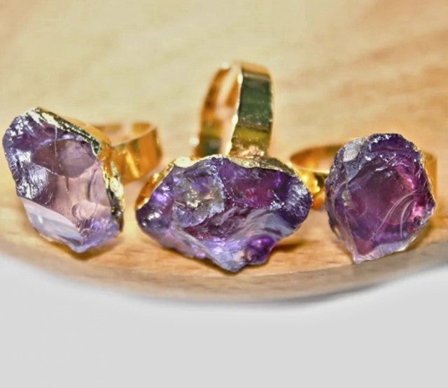 Ny og lekker Ametyst RÅkvarts Ring, Gold Electroplated