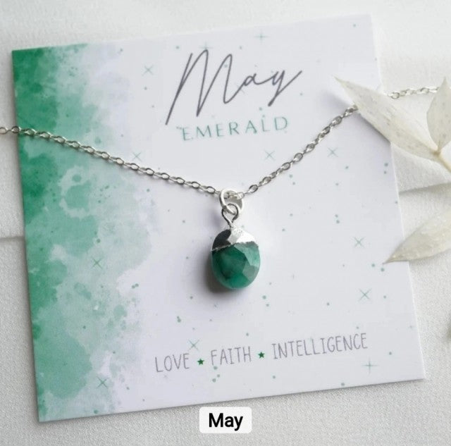 Nytt OVAL Birthstone Designkjede, Gold Electroplated, Mai - Emerald, 8x14mm